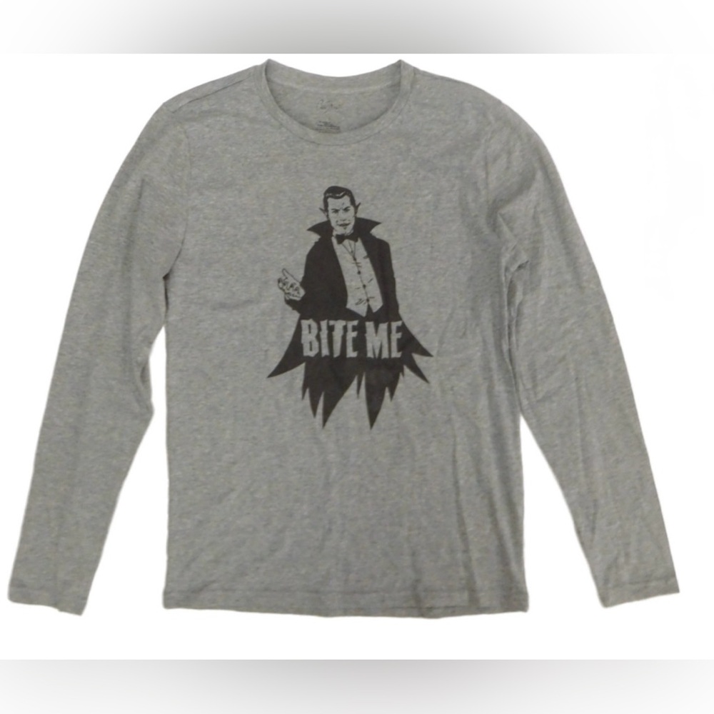 City Streets Vampire “Bite Me” Long Sleeve Shirt, Size XL